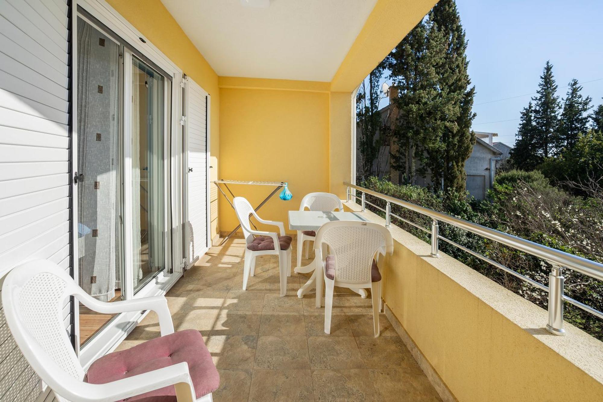 Apartments Viktoria ติวัต ภายนอก รูปภาพ